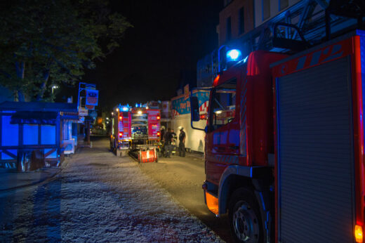 Brennender Stromkasten auf der Kirmes