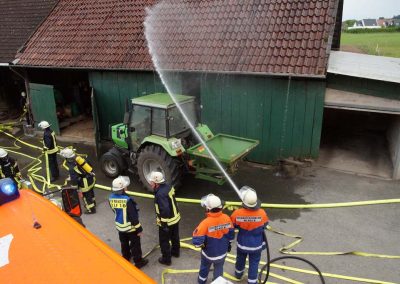 Übung: Bauernhofbrand in Halingen