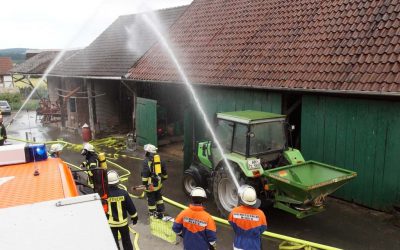 Übung: Bauernhofbrand in Halingen